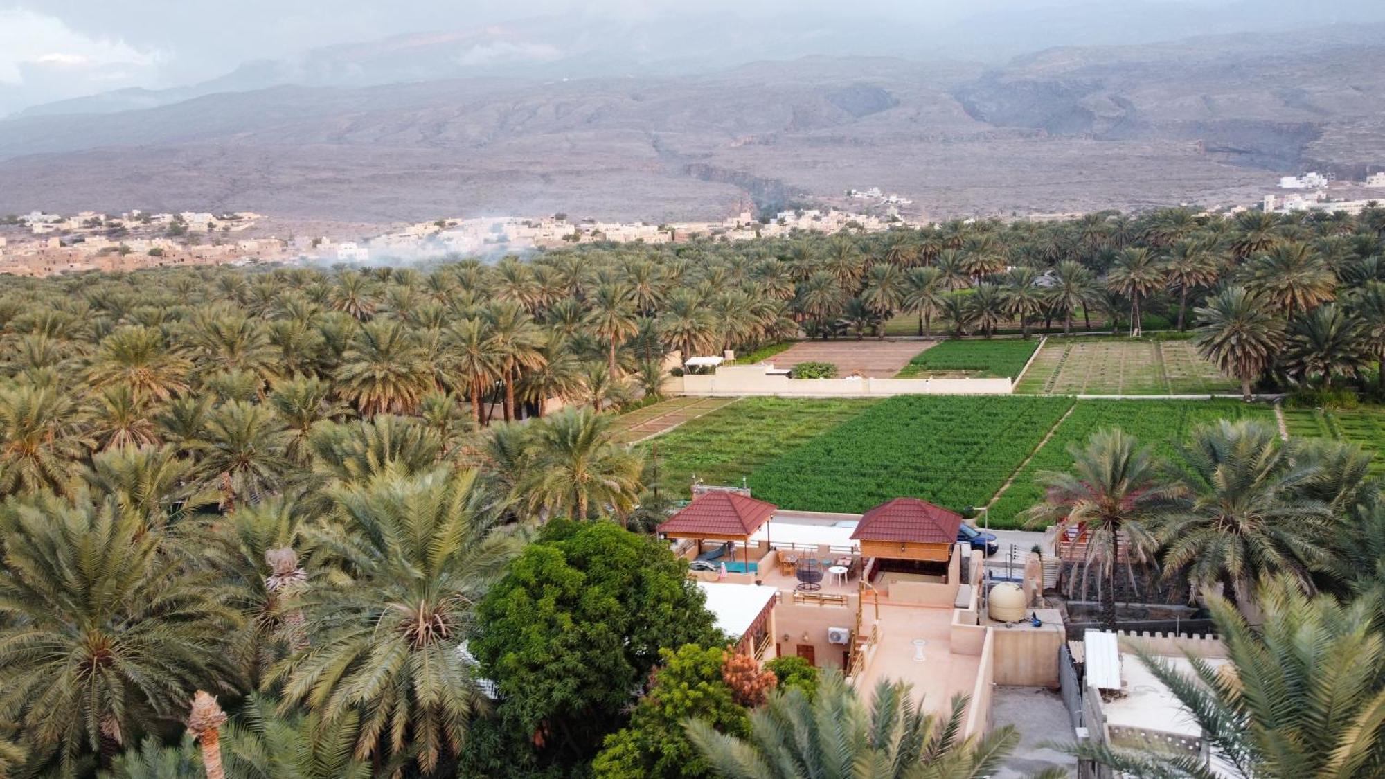 Al Ḩamrāʼ بيت نُزل السلام Bait Salam Inn מראה חיצוני תמונה