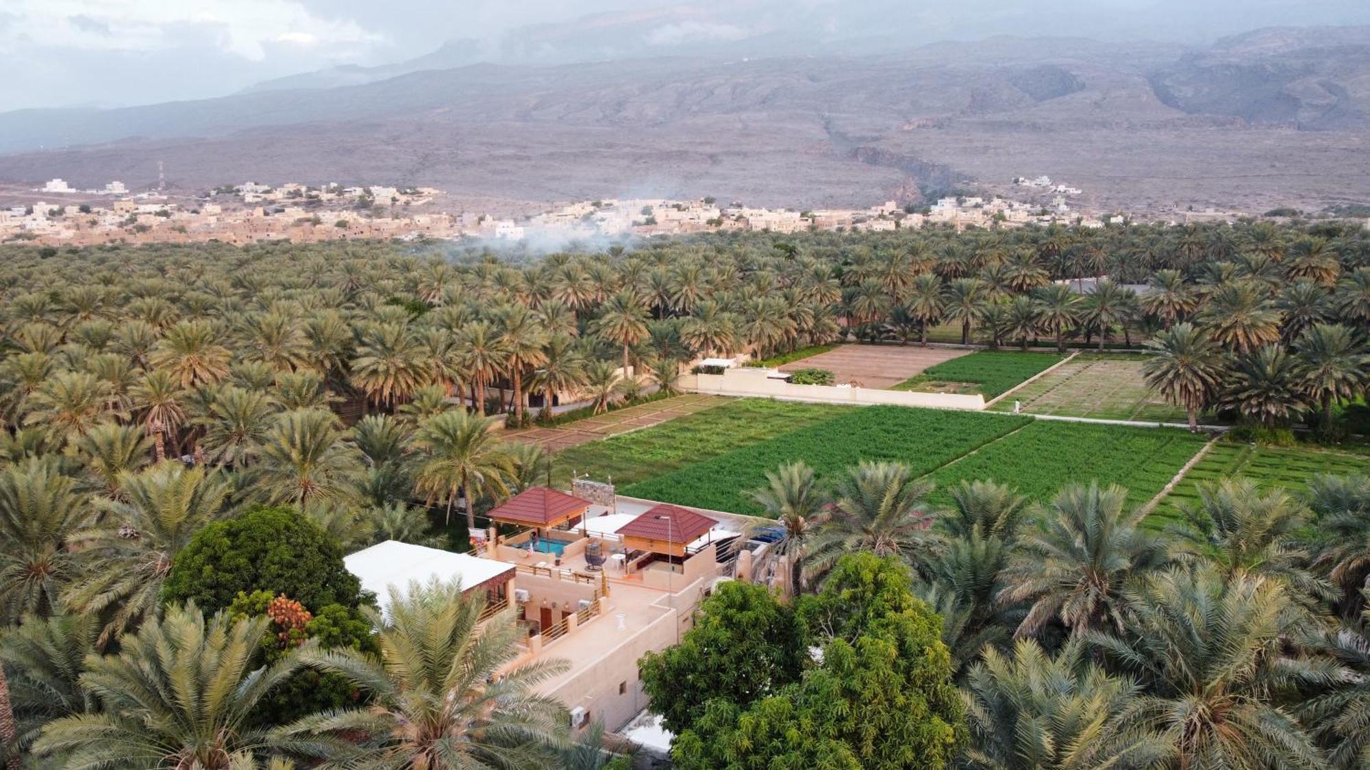 Al Ḩamrāʼ بيت نُزل السلام Bait Salam Inn מראה חיצוני תמונה