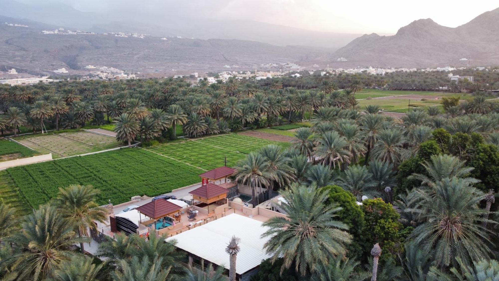 Al Ḩamrāʼ بيت نُزل السلام Bait Salam Inn מראה חיצוני תמונה